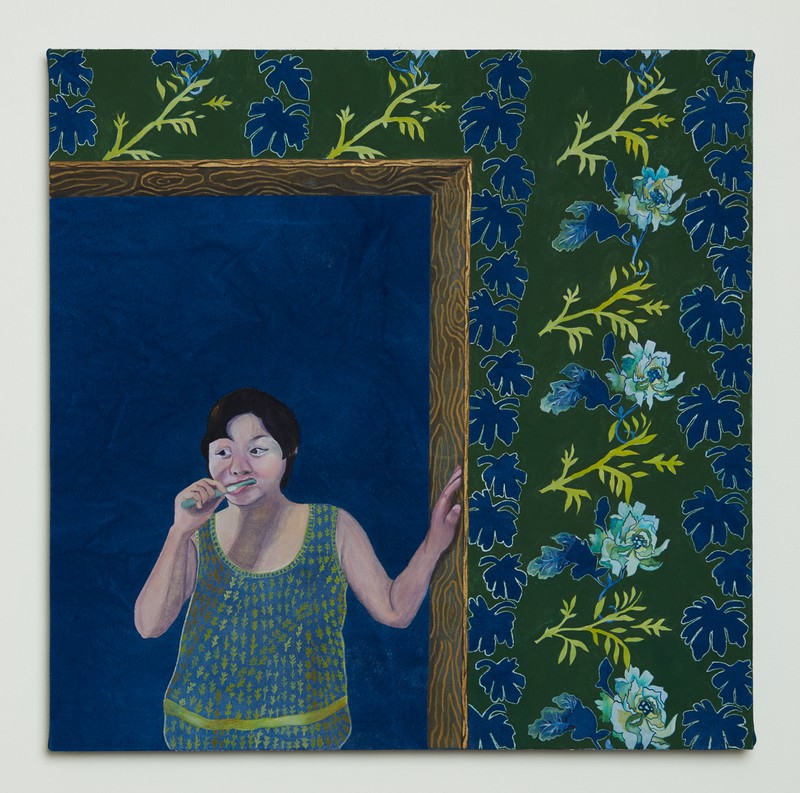 wanyi in doorway